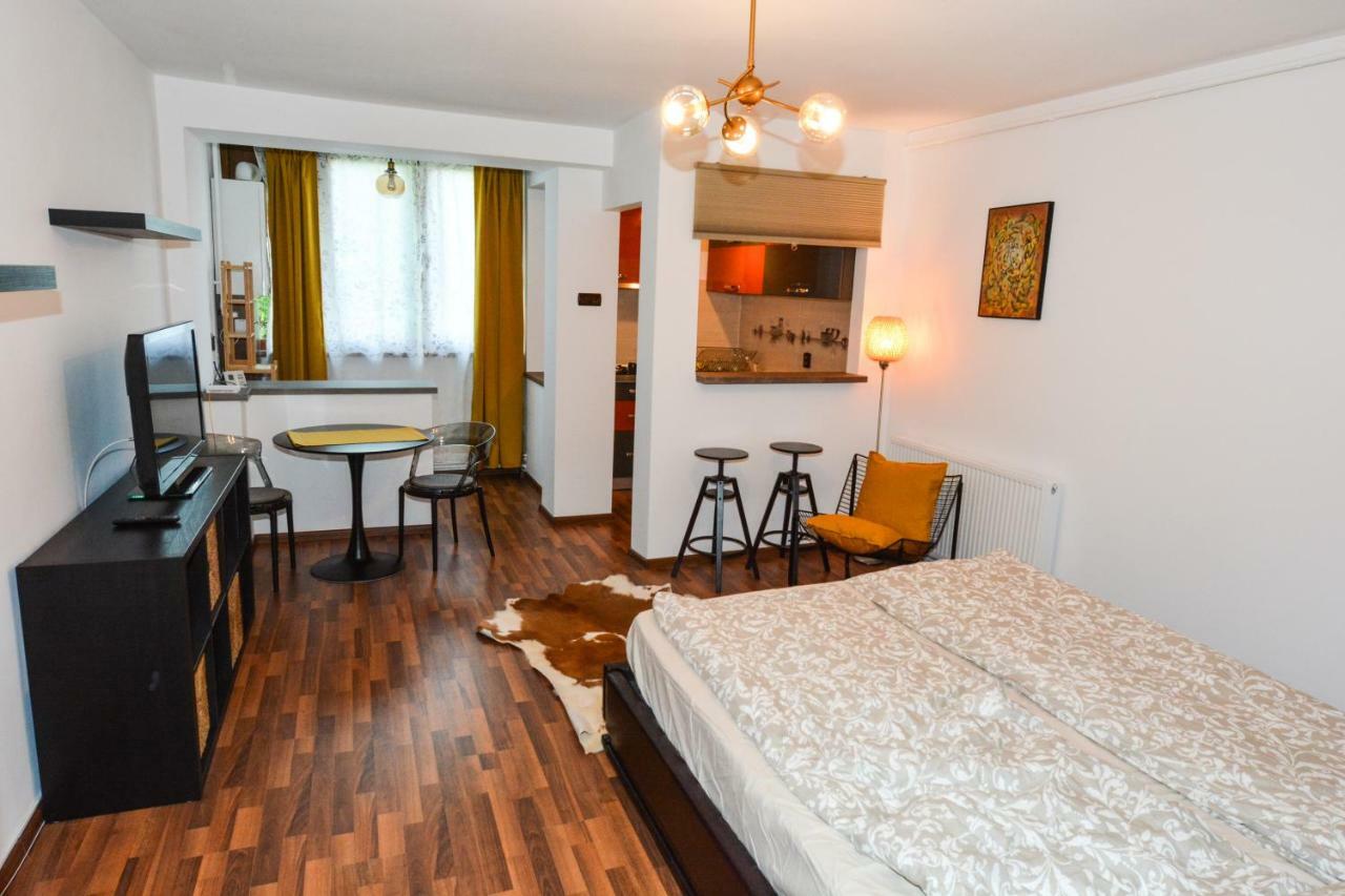 Gya Residence Braşov Extérieur photo